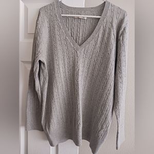 Old Navy Sweater